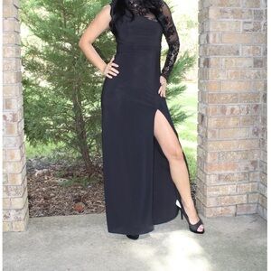 One sleeve dress. Black with black sequin arm. (S)